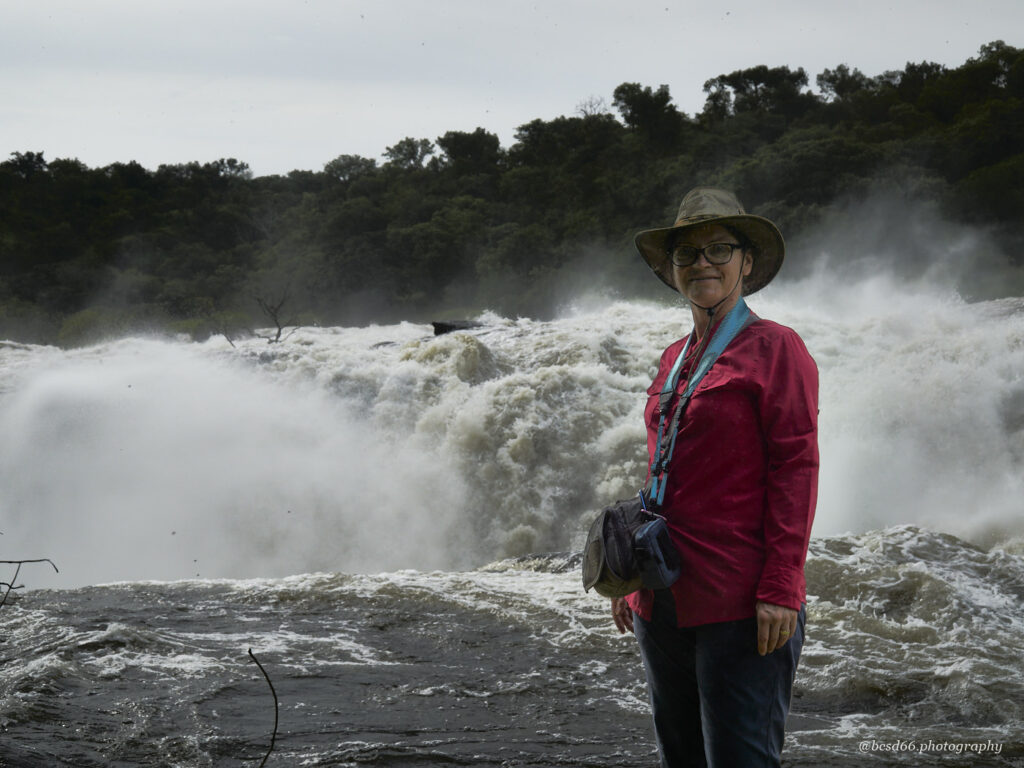 visitors-place-Murchison-Falls