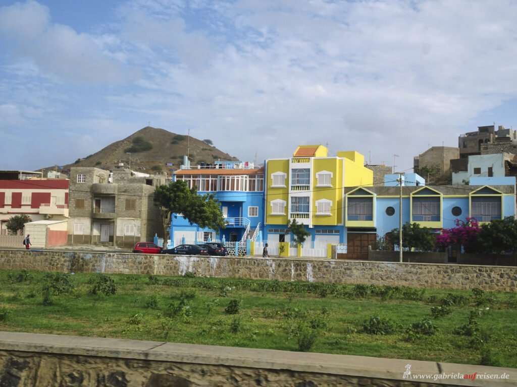 typical-Cape-Verde-houses