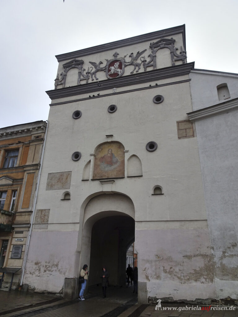 city-gate-Vilnius