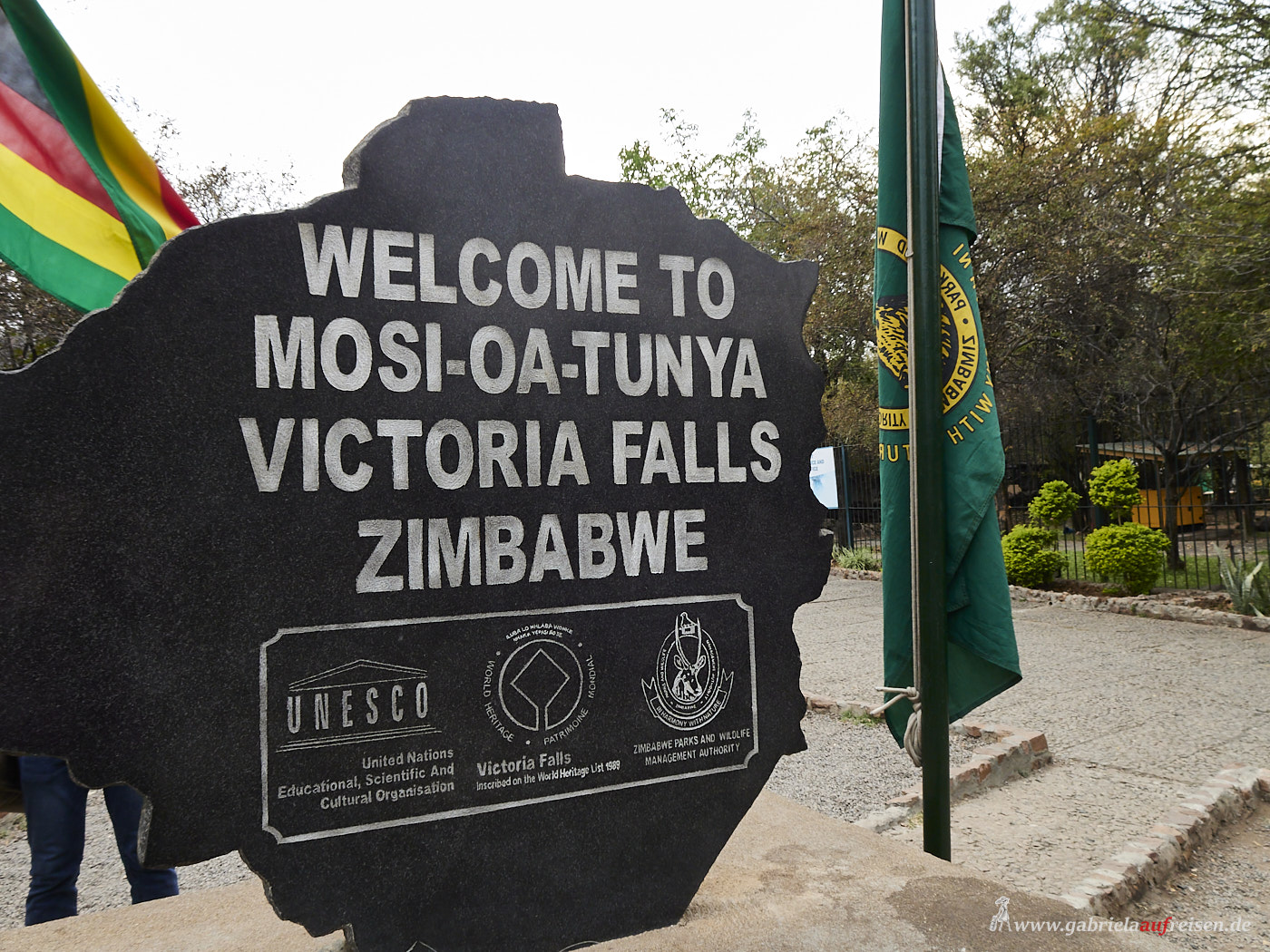 sign-at-entrance-to-Victoria-Falls