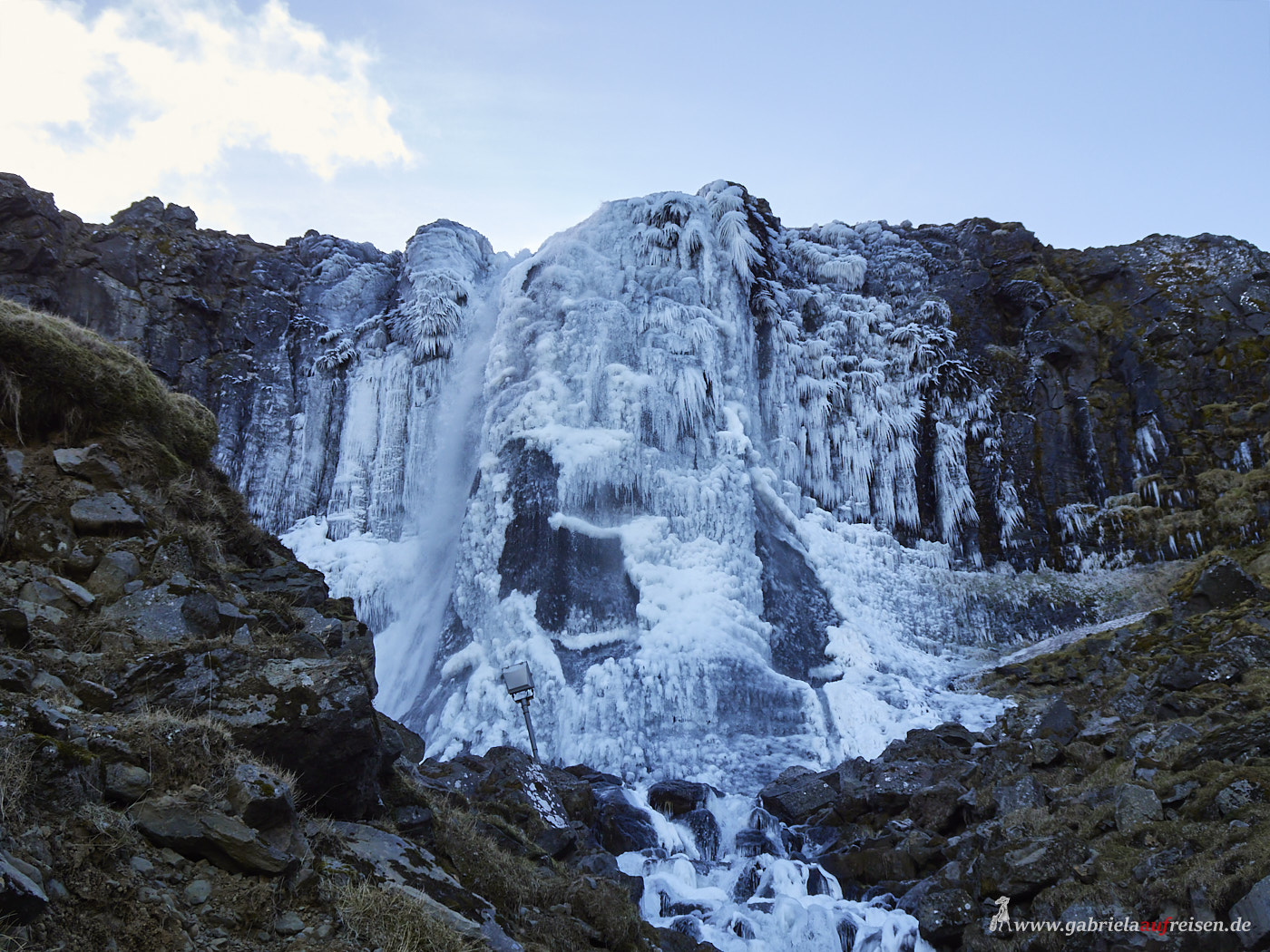 waterfall-Baerjafoss-Iceland