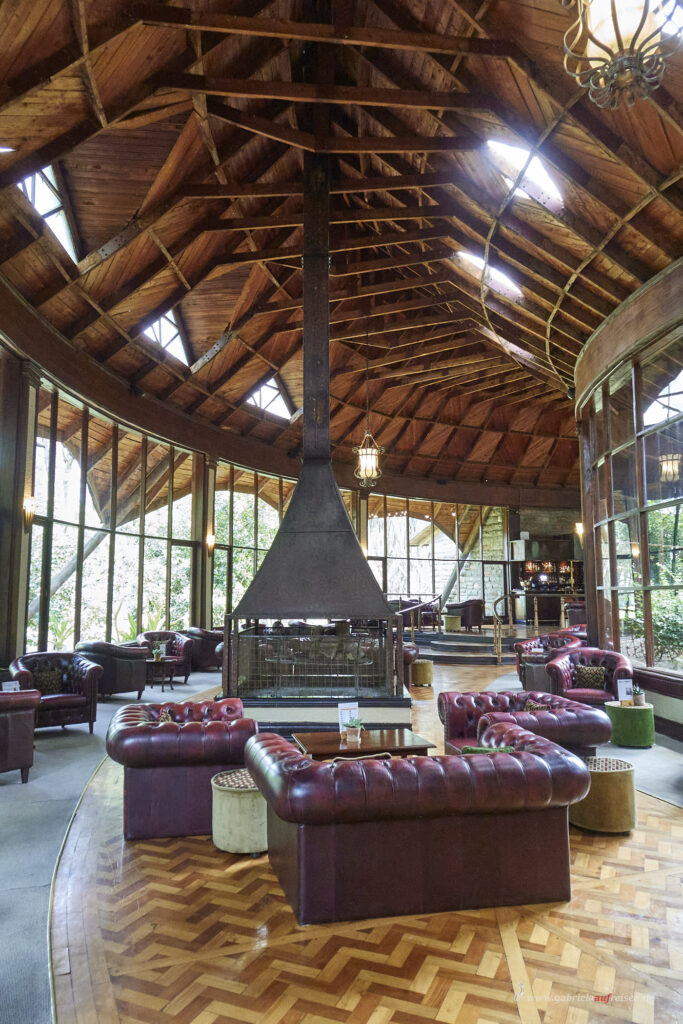 lobby-bar-Lake-Naivasha-Resort