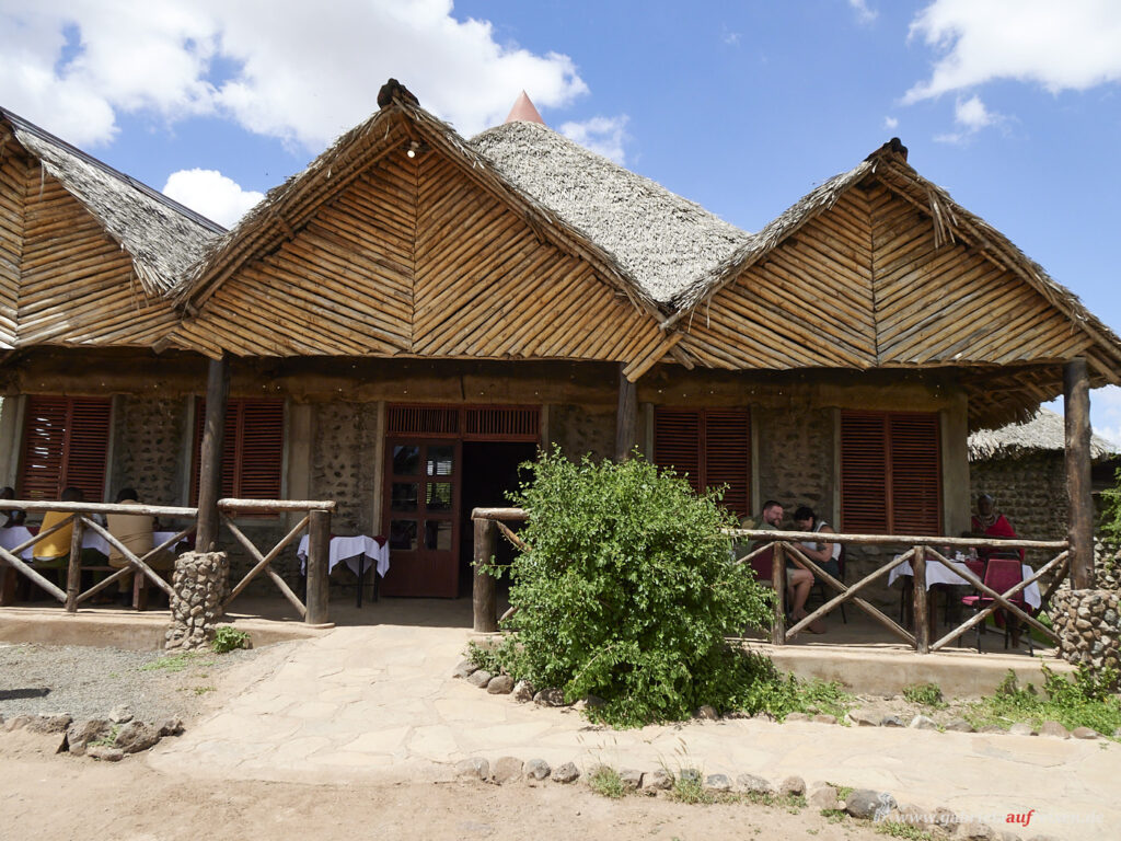restaurant-in-Amboseli