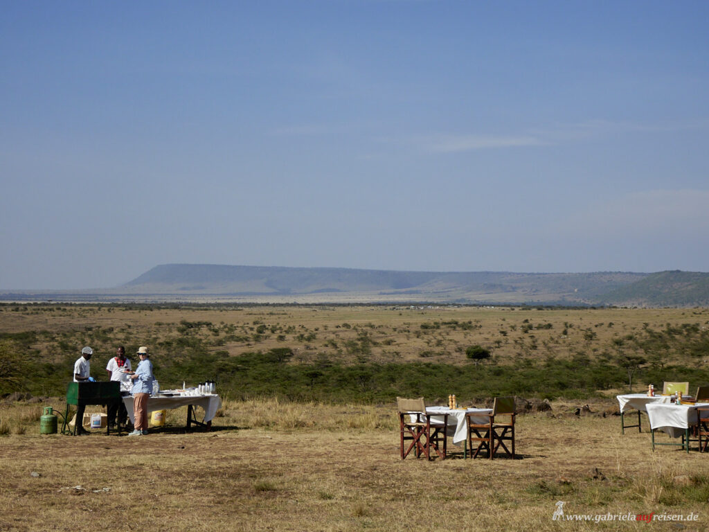 breakfast-in-Masai-Mara-Kenya